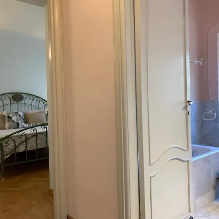 Ferienwohnung Fur 4 Personen Ca 100 M In Rapallo, Italienische Riviera Golf Von Tigullien