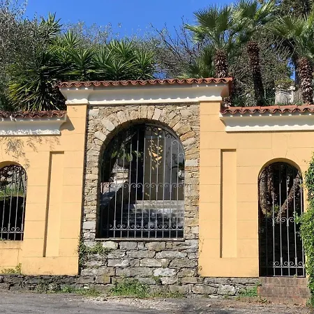 Ferienwohnung Fur 4 Personen Ca 100 M In Rapallo, Italienische Riviera Golf Von Tigullien Apartment Rapallo